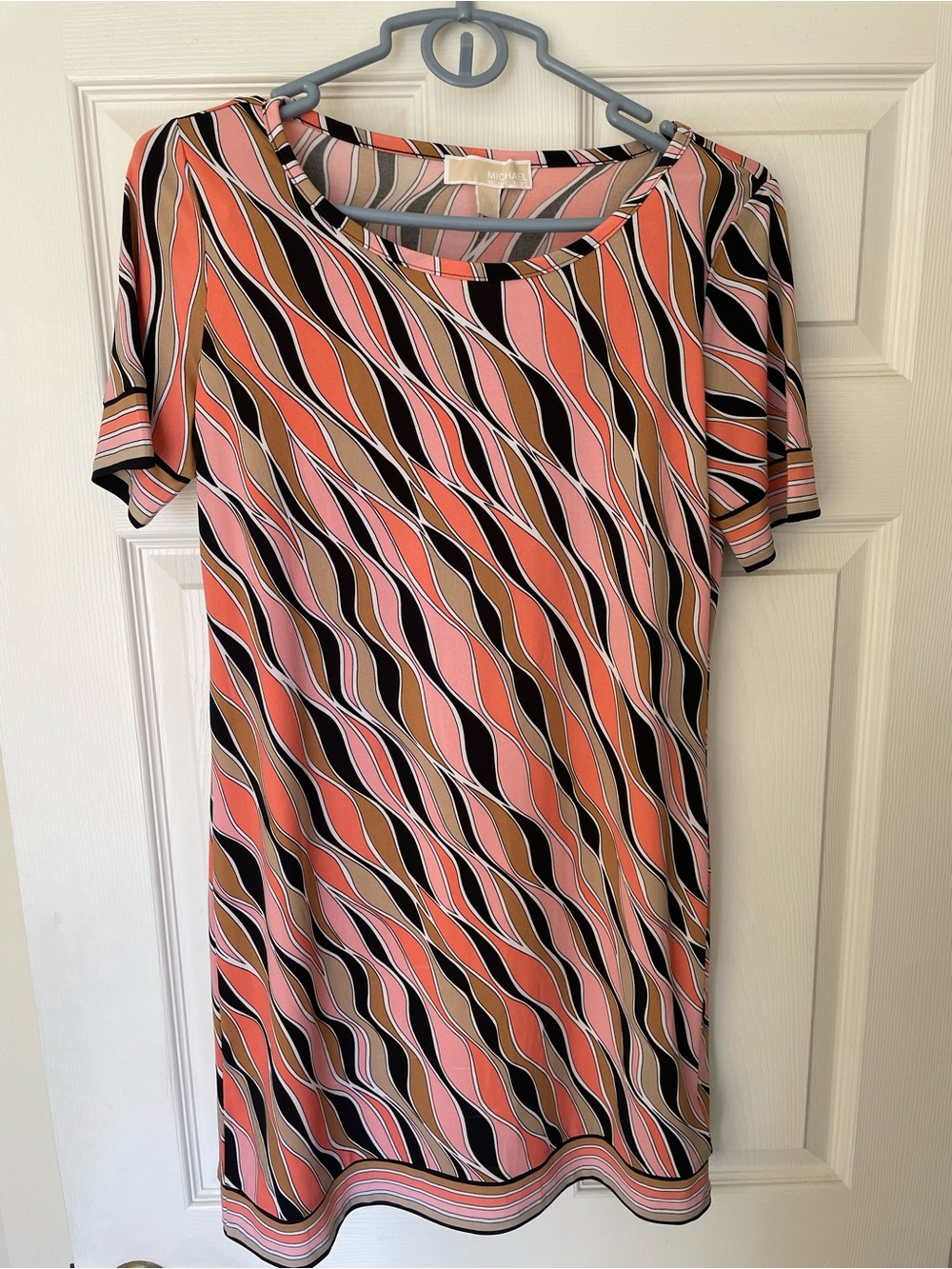 Michael Kors Coral, Pink, Black and Brown Wave-Print Skirt